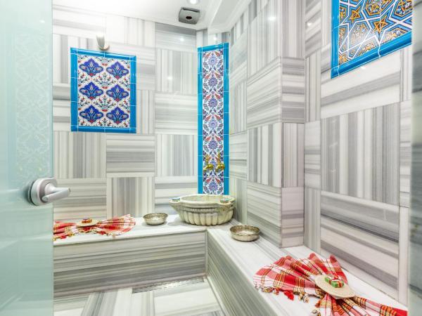 Best Point Hotel-Old City Sultanahmet : photo 7 de la chambre suite familiale communicante avec hammam privé - 4 adultes - bâtiment annexe 47 m²