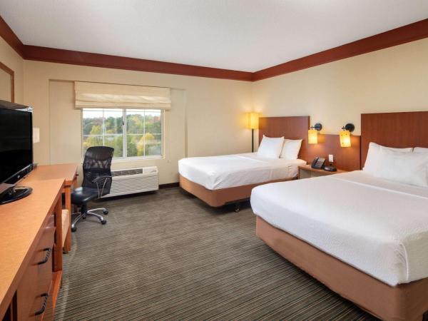 La Quinta by Wyndham Atlanta Ballpark/Galleria : photo 1 de la chambre chambre double avec 2 lits doubles