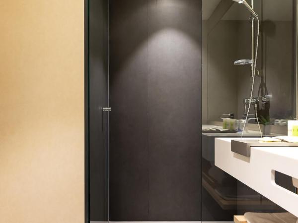 Hotel Raval House : photo 1 de la chambre chambre double ou lits jumeaux supérieure