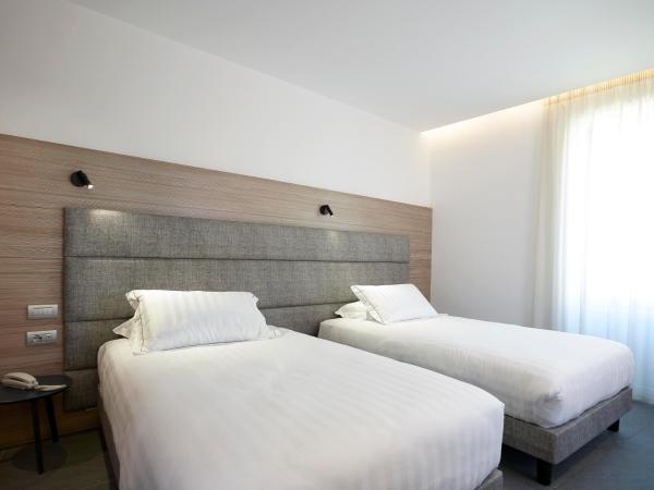 Boutique Hotel Touring : photo 7 de la chambre chambre double ou lits jumeaux