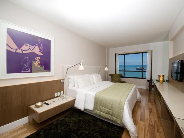 Hotel Gran Marquise : photo 1 de la chambre suites junior gran class - vue dégagée sur mer