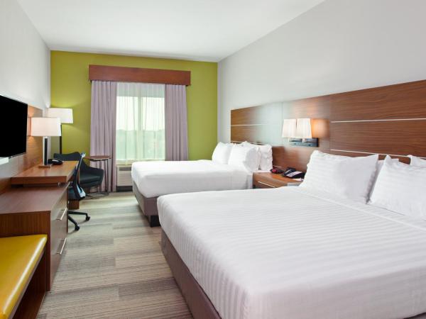 Holiday Inn Express & Suites Houston S - Medical Ctr Area, an IHG Hotel : photo 1 de la chambre chambre avec 2 grands lits queen-size 