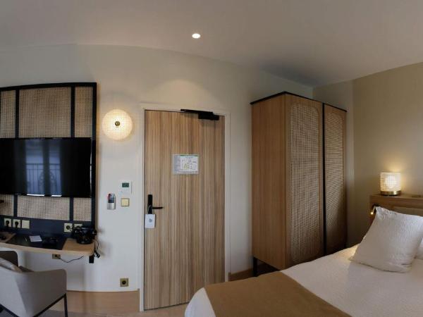 Splendid Hôtel : photo 4 de la chambre chambre lit king-size - vue sur mer