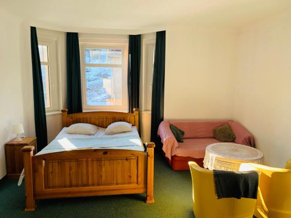 Willa Pod Wieżami : photo 2 de la chambre studio familial