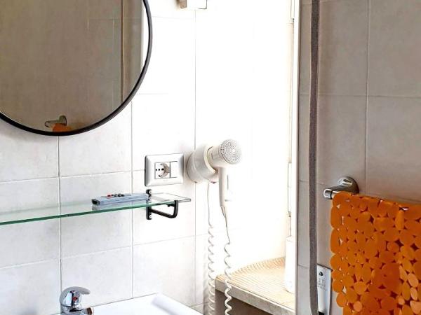 Sassi Planet : photo 6 de la chambre chambre double ou lits jumeaux avec salle de bains privative externe