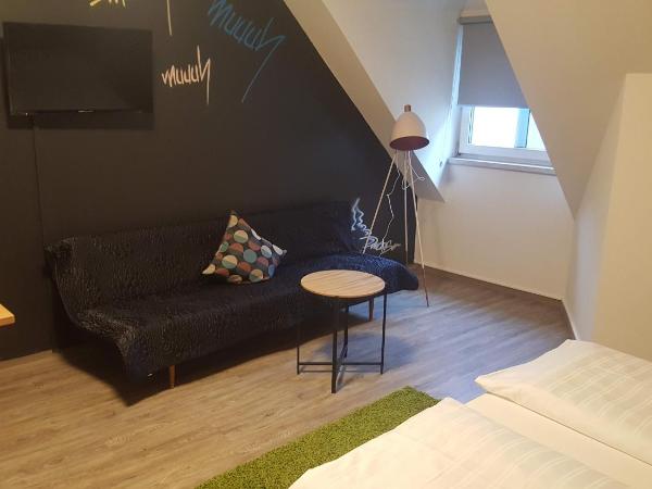 Mama Muh Self-Check-in : photo 7 de la chambre chambre familiale standard