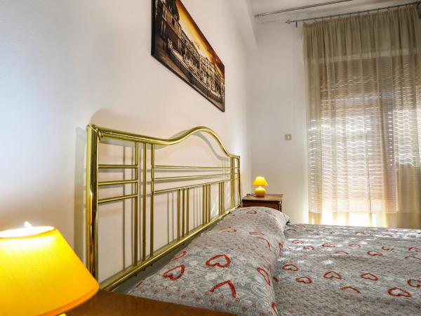 A Casa di Fra' : photo 1 de la chambre chambre double avec salle de bains privative extérieure