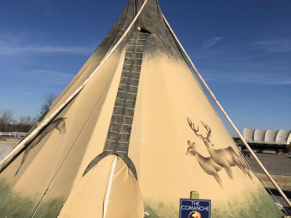 Orr Family Farm & RR, LLC : photo 7 de la chambre tipi