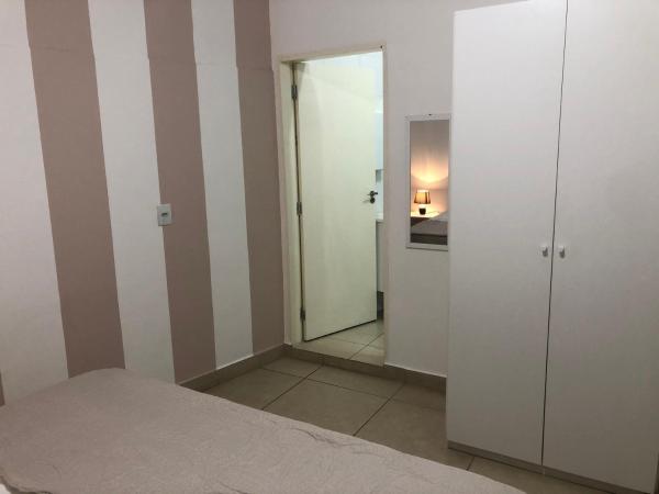 Hostel Ipê : photo 5 de la chambre chambre double avec salle de bains privative