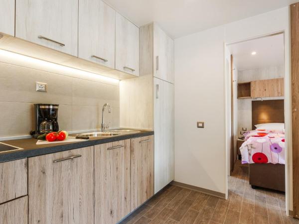 Premium Camping Homes Santa Marina, Lanterna : photo 9 de la chambre mobile home 2 chambres premium relax