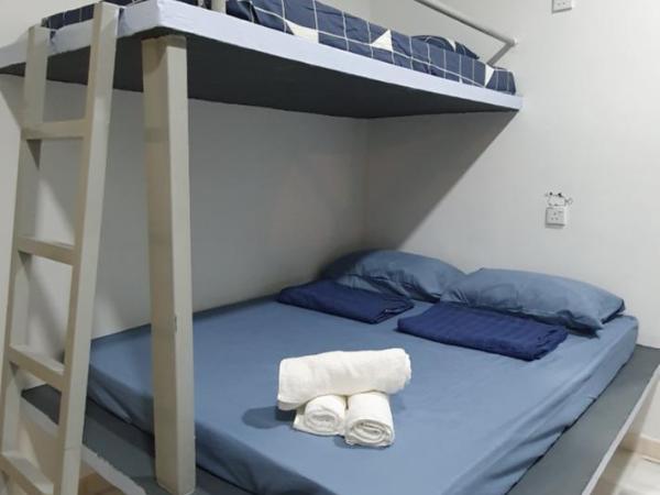 Thian Siong Inn : photo 5 de la chambre chambre familiale avec salle de bains commune