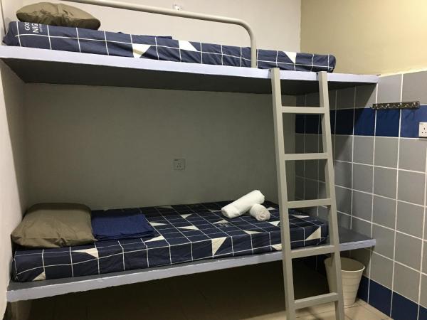 Thian Siong Inn : photo 2 de la chambre chambre quadruple Économique avec salle de bains commune