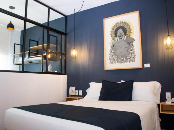 Hotel Romance Morelia : photo 2 de la chambre studio avec canapé-lit