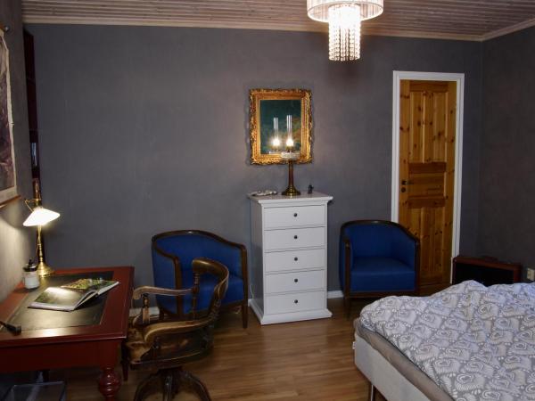 Hidingsta gård B&B : photo 7 de la chambre chambre double avec toilettes communes