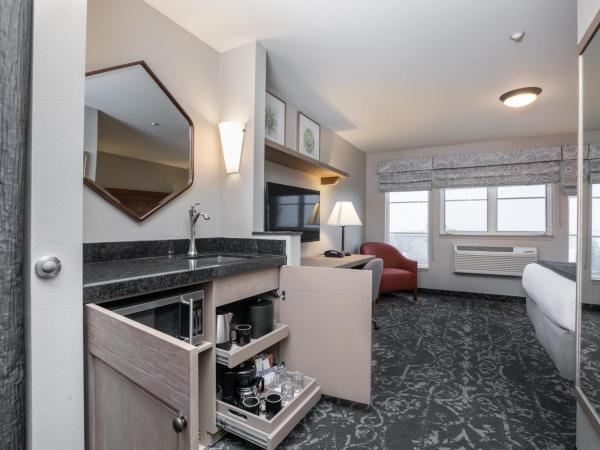 The Mediterranean Inn : photo 3 de la chambre chambre attribuée à l'arrivée