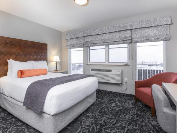 The Mediterranean Inn : photo 2 de la chambre chambre lit queen-size