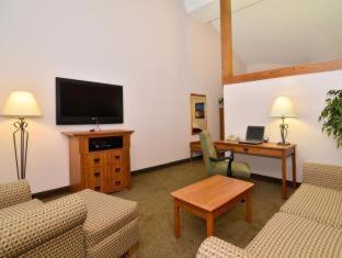 Best Western Plus Saddleback Inn and Conference Center : photo 6 de la chambre room #52206040