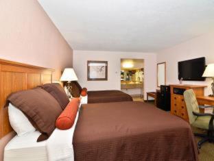 Best Western Plus Saddleback Inn and Conference Center : photo 5 de la chambre room #52206042