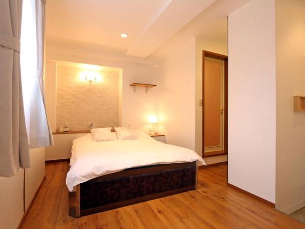 Hotel 3 O'Clock Tennoji : photo 8 de la chambre chambre double avec salle de bains privative