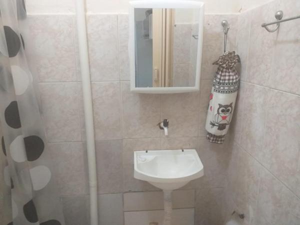 Hana Hostel Albergues : photo 1 de la chambre lit superposé dans dortoir mixte