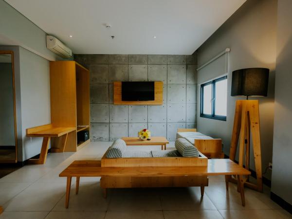 Ayaartta Hotel Malioboro : photo 2 de la chambre suite junior