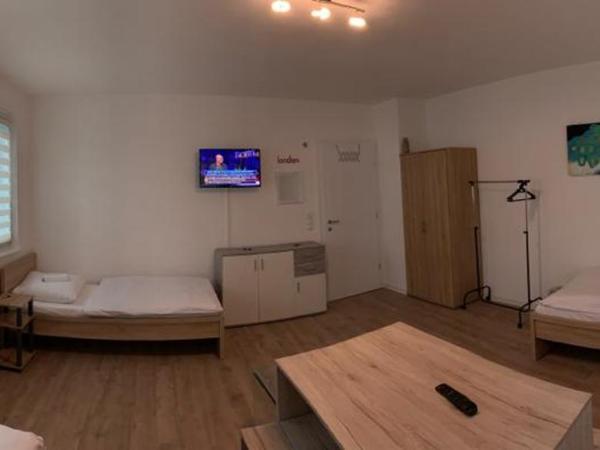 AB Möhringen Messe Zimmer : photo 6 de la chambre chambre triple avec salle de bains commune