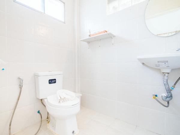 Baan KangMung Hua Hin On The Beach : photo 10 de la chambre suite avec 1 chambre face à la plage

