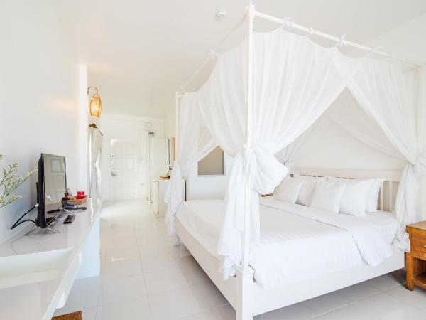 Baan KangMung Hua Hin On The Beach : photo 4 de la chambre suite avec 1 chambre face  la plage

