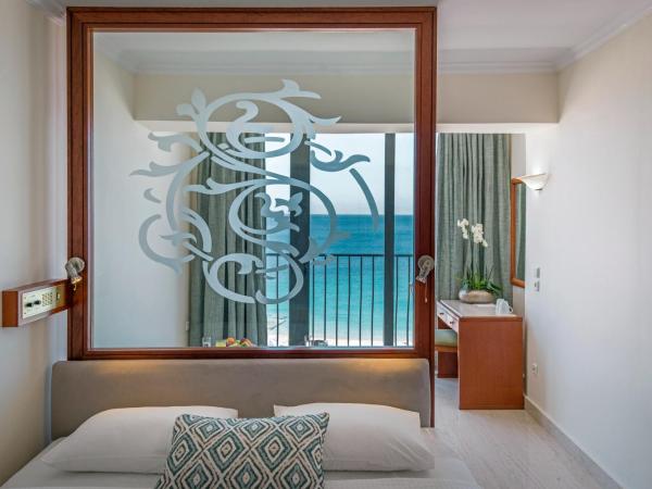 Mitsis La Vita : photo 1 de la chambre chambre lits jumeaux - vue sur mer