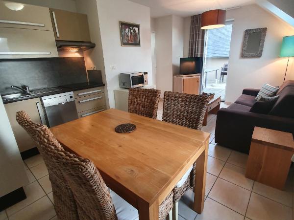 Lagrange Vacances Les Hauts de la Houle : photo 2 de la chambre appartement 1 chambre (4 adultes)