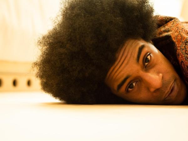 Zero Box Lodge Porto : photo 3 de la chambre hébergement lit queen-size supérieur box