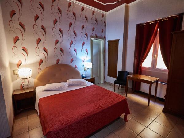 Exis Hotel : photo 7 de la chambre chambre triple