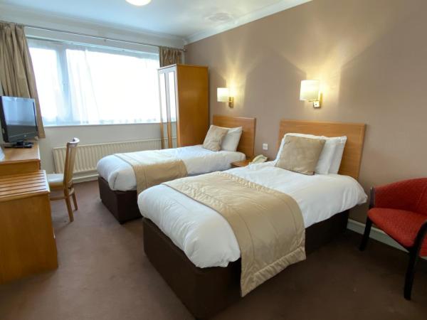 Birmingham Great Barr Hotel : photo 1 de la chambre chambre lits jumeaux standard