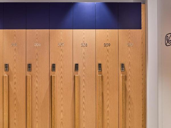 Kepler Club Sabiha Gökçen Airport - International Transit Area : photo 1 de la chambre cabine - réservée aux hommes