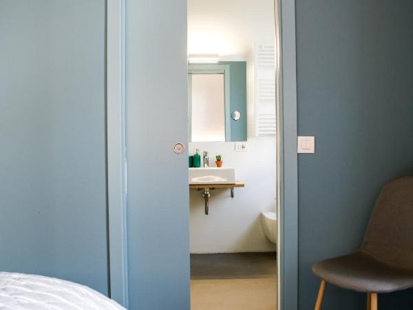 Bed and Bike Verona : photo 4 de la chambre chambre double ou lits jumeaux deluxe avec balcon