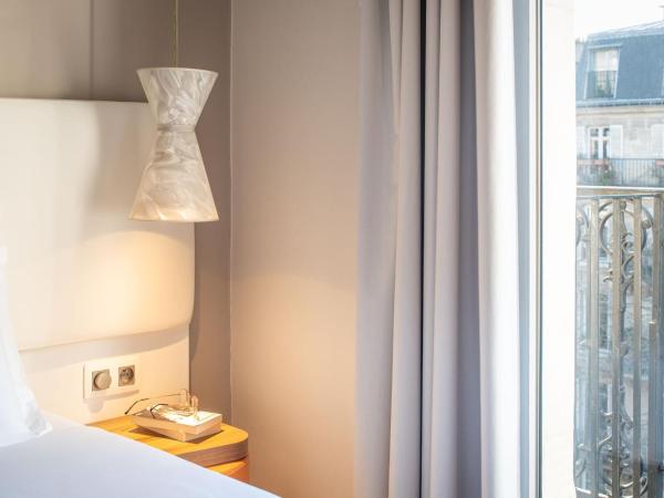Hotel Magenta 38 by Happyculture : photo 4 de la chambre chambre double avec balcon