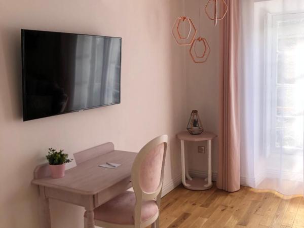 Le Coeur de la Bastide - Adult only : photo 2 de la chambre chambre lit queen-size - vue sur jardin