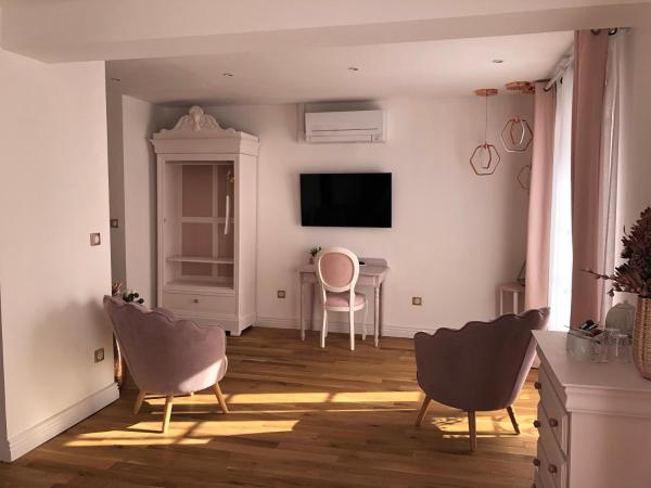 Le Coeur de la Bastide - Adult only : photo 4 de la chambre chambre lit queen-size - vue sur jardin