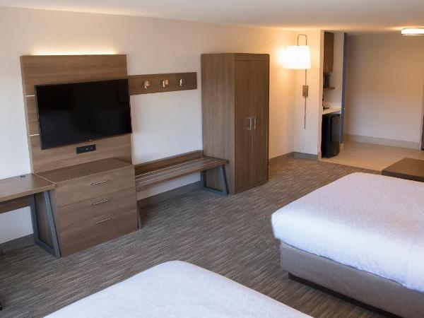 Holiday Inn Express & Suites Colorado Springs North, an IHG Hotel : photo 4 de la chambre suite avec 2 lits - non-fumeurs
