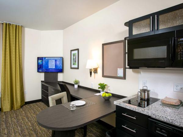 Candlewood Suites - Jacksonville - Mayport, an IHG Hotel : photo 3 de la chambre suite studio queen