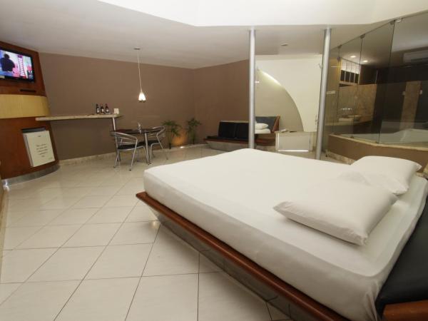 Raru's Motel Litoral Norte (Adult Only) : photo 2 de la chambre suite double standard