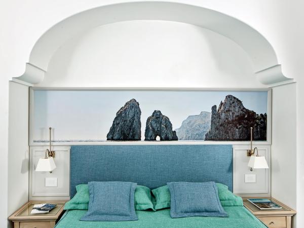 Albergo Gatto Bianco : photo 5 de la chambre chambre deluxe double ou lits jumeaux