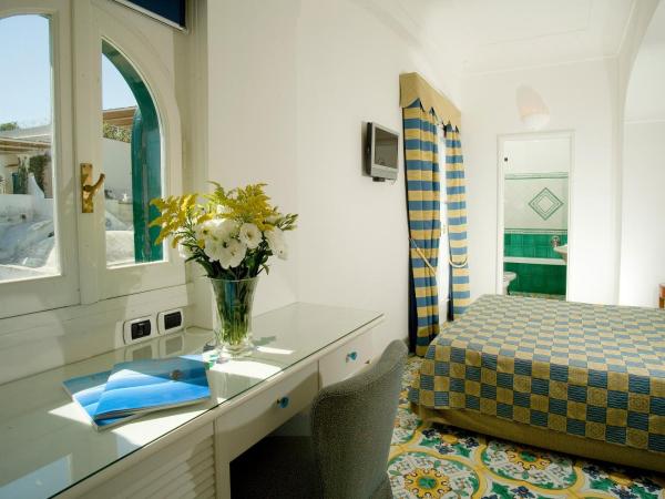 Albergo Gatto Bianco : photo 1 de la chambre chambre double ou lits jumeaux standard