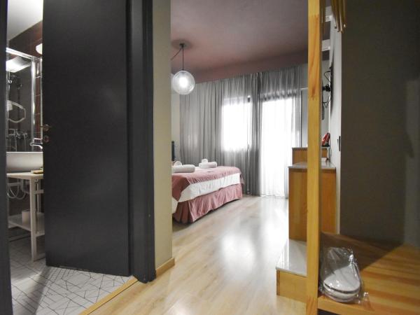 Be My Guest Athens : photo 2 de la chambre chambre double ou lits jumeaux deluxe avec balcon