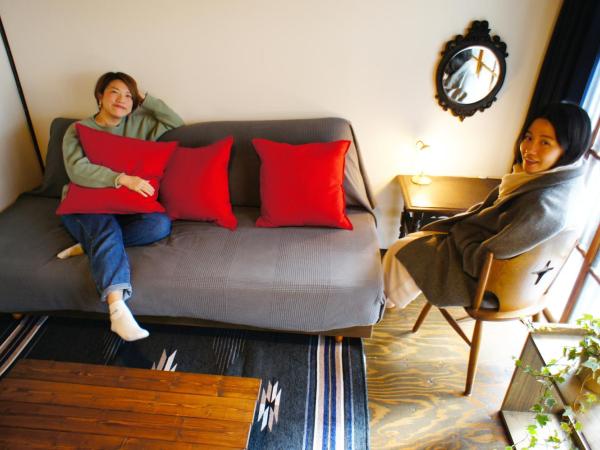 Guesthouse Kioto : photo 10 de la chambre chambre lits jumeaux standard avec canapé