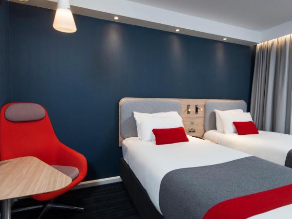 Holiday Inn Express Edinburgh - Leith Waterfront, an IHG Hotel : photo 4 de la chambre chambre lits jumeaux