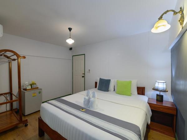 88 Backpackers Hua Hin : photo 7 de la chambre chambre double