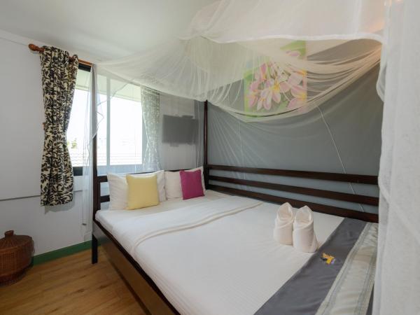 88 Backpackers Hua Hin : photo 4 de la chambre chambre double