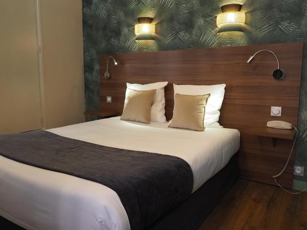 Hôtel du Dauphin : photo 8 de la chambre chambre double supérieure