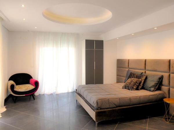 B&B AIRPORT BARI DELUXE28 : photo 3 de la chambre chambre double deluxe avec balcon - vue sur mer